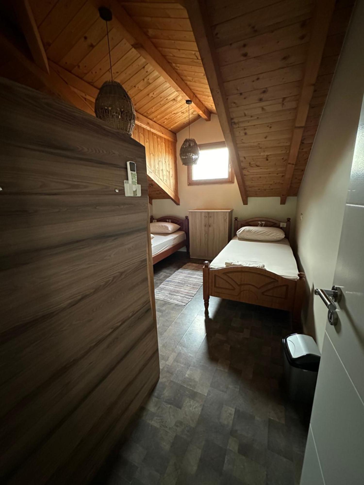 Scodrinon Hostel Шкодер Екстер'єр фото