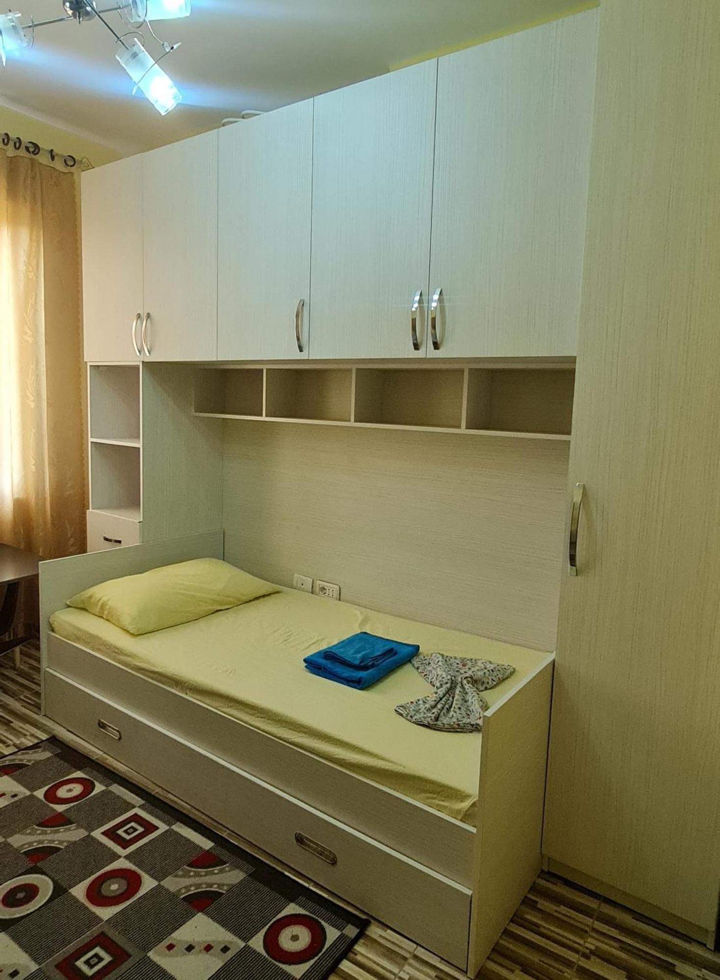 Scodrinon Hostel Шкодер Екстер'єр фото